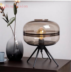 مصباح طاولة زجاجي أمريكي حديث