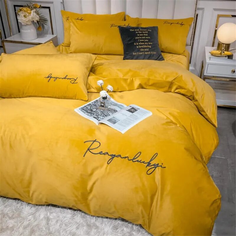 طقم سرير من الفلانيل مقاس كوين كينج