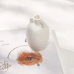 مزهرية بيضاء من سيراميك نورديك إنس