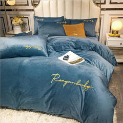 طقم سرير من الفلانيل مقاس كوين كينج