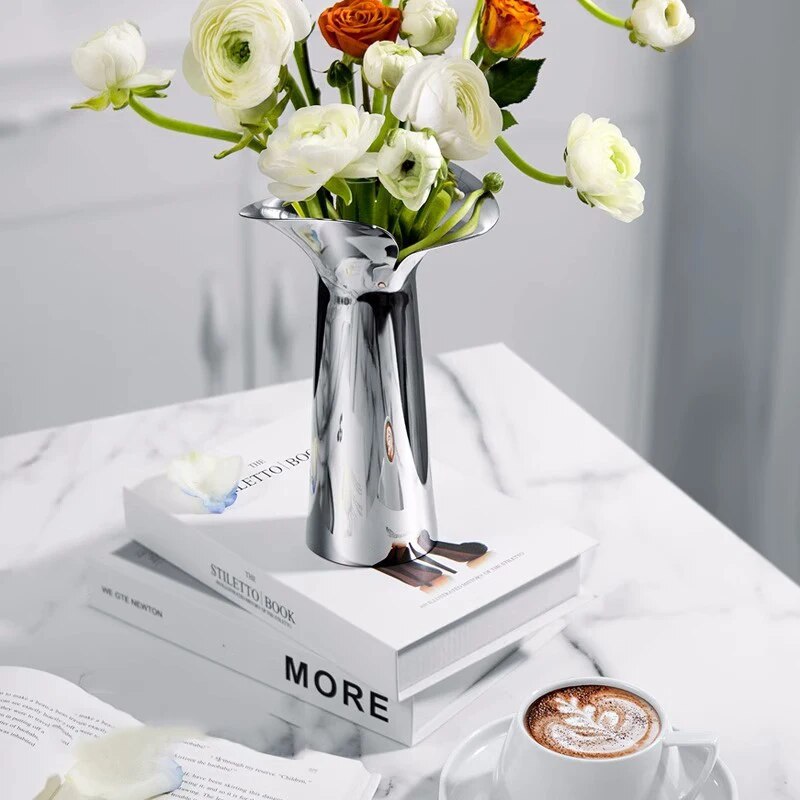 مزهرية فاخرة أصلية طويلة