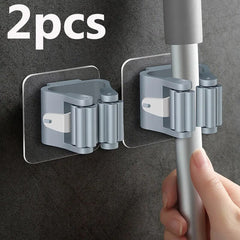 حامل خريطة معلق على الحائط