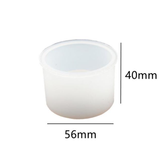 حامل شموع مصنوع من قالب السيليكون